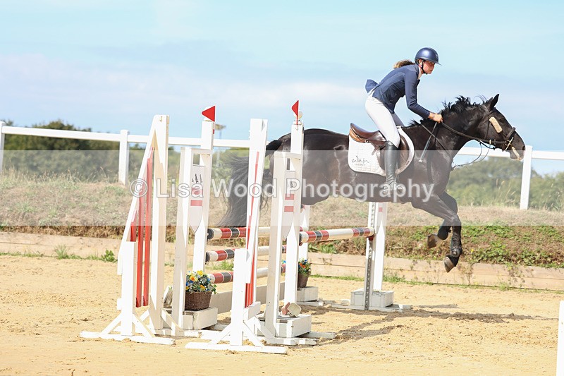 3E7A3515 - Class 4: Senior British Novice/90cm open