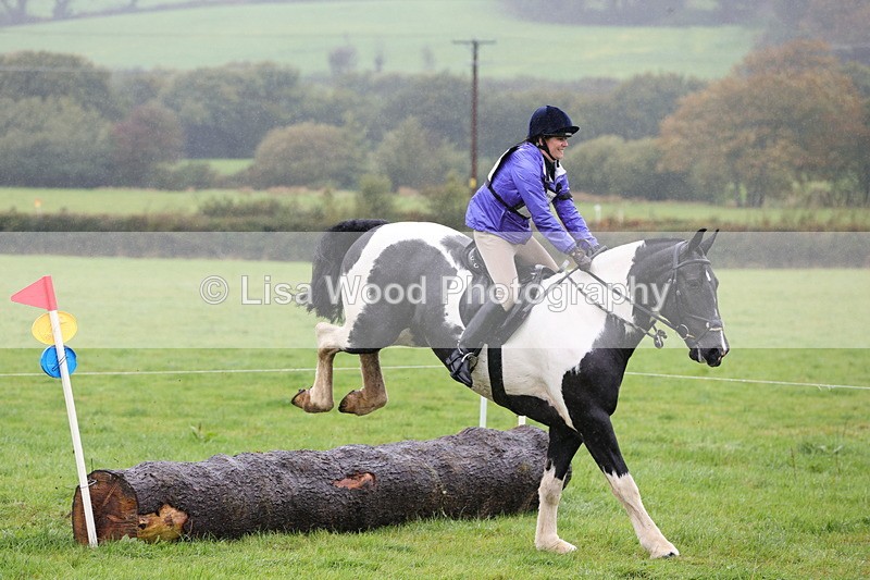 1X9A1728 - Class 2: 70cm: Log