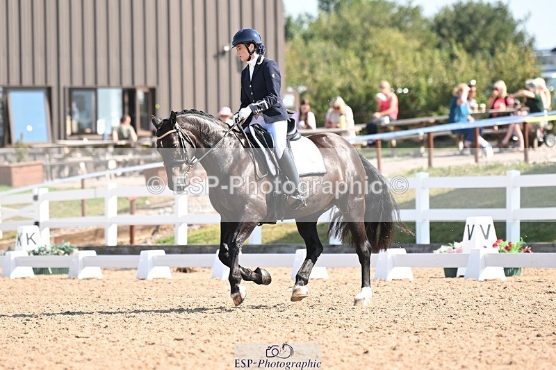 250816-103816-03429 - 074-Jessica.AllenHendrewen.Desert.Lady