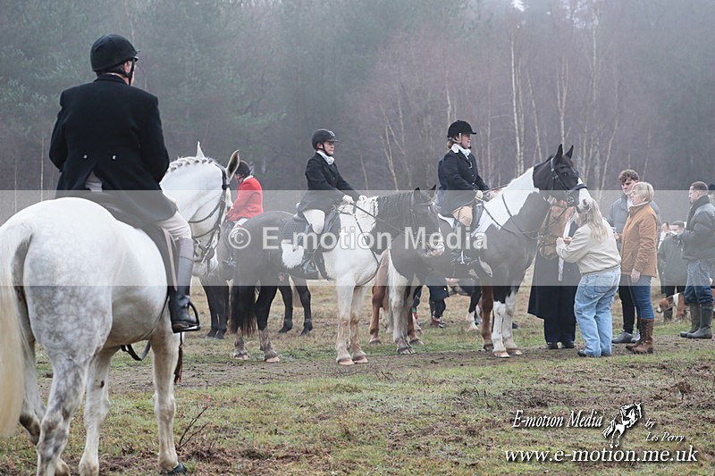 HUPY 261224 42 - Pytchley with Woodland Hunt Boxing Day Meet 26th December 2024