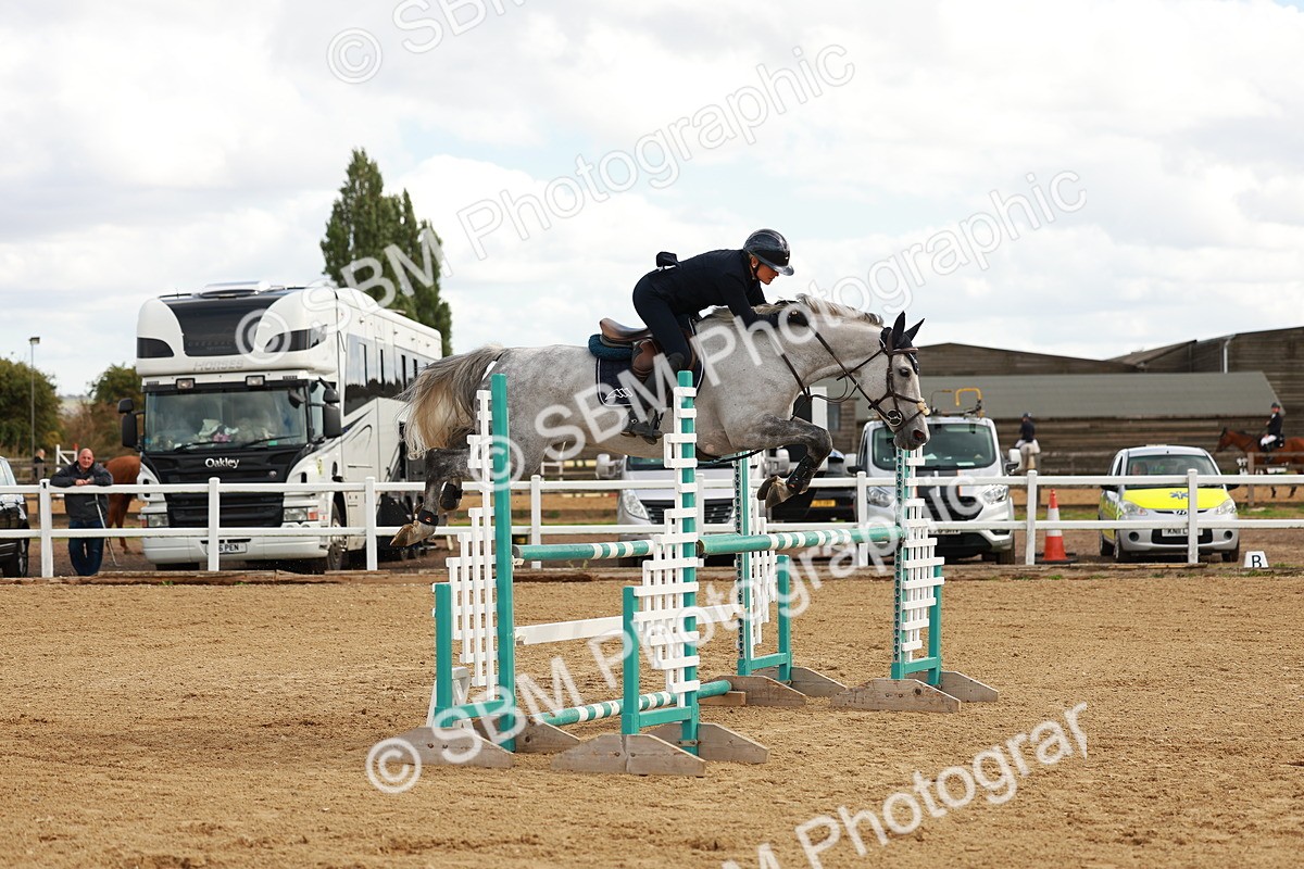 SBM_001339 - Class 4 - Senior Newcomers - 1.10m