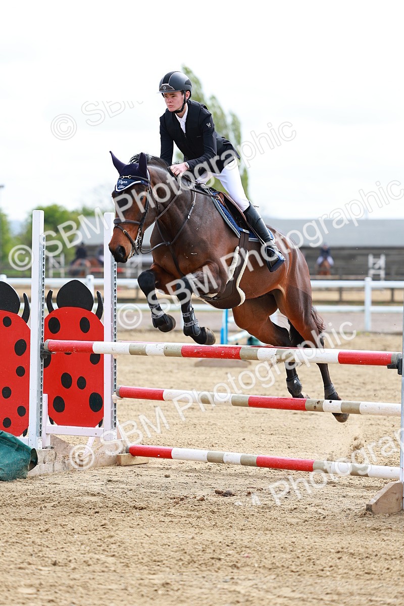 SBM_002089 - Class 9 - Senior Discovery - 1.00m