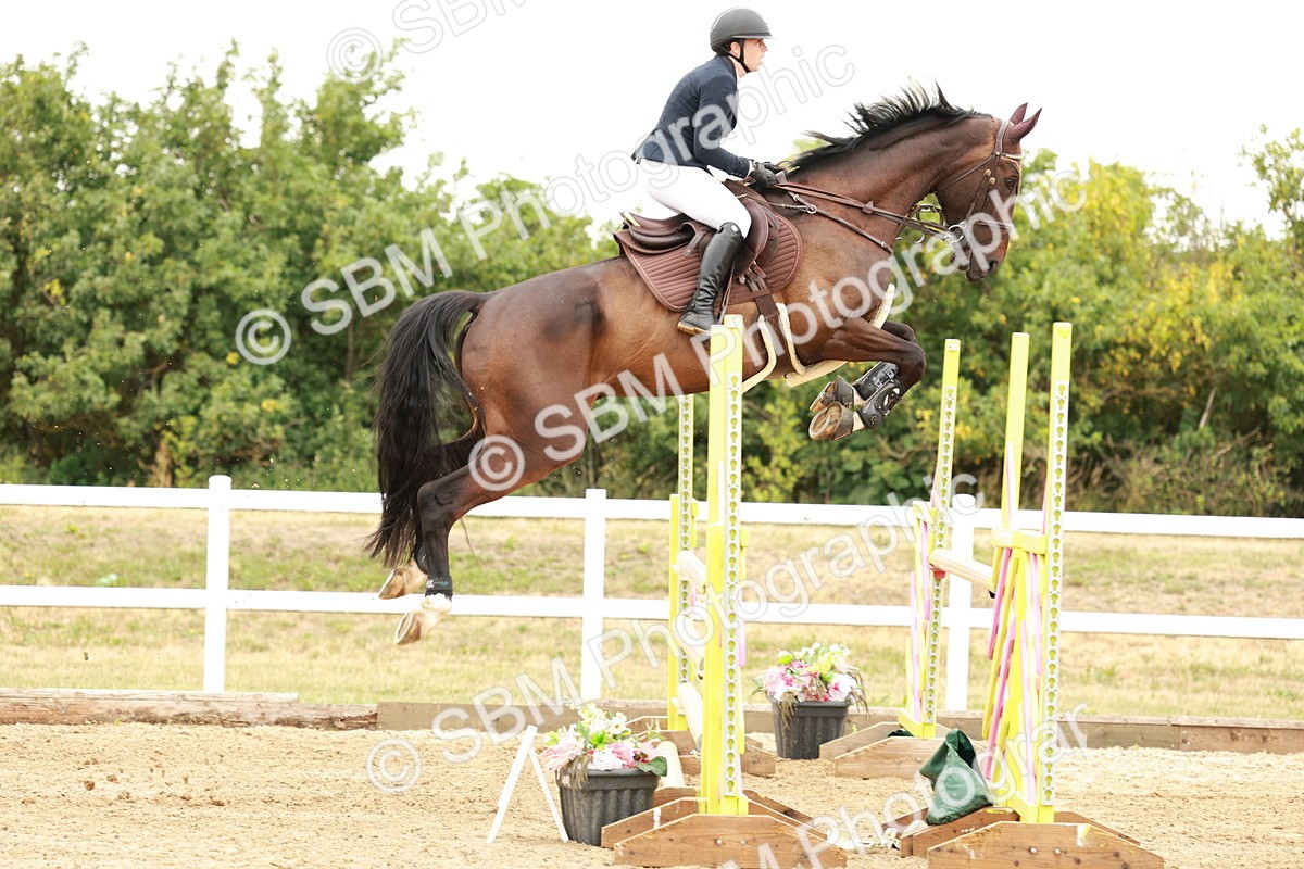 SBM_016582 - Class 20 - Senior Newcomers - 1.10m