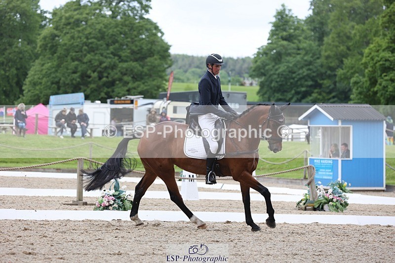 240523-103814-03356 - 213-GLOBAL_KARINA-Hector_Payne