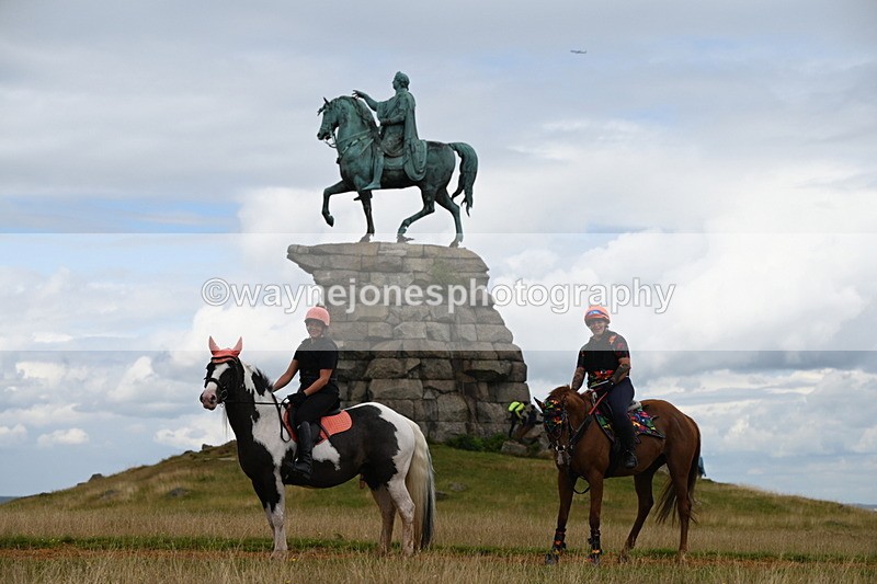 DSC_9271 - Time at Statue 14:33 to 15:10
