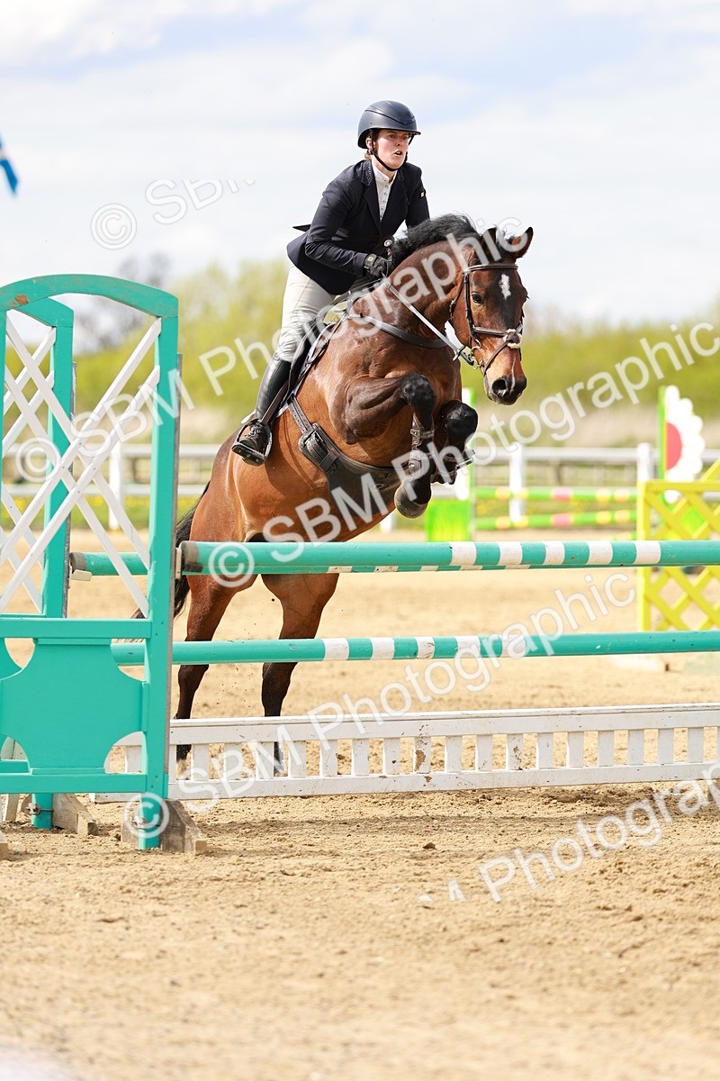 SBM_002333 - Class 4 - Senior Newcomers - 1.10m