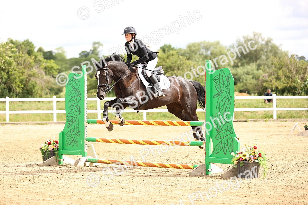 SBM_006247 - Class 16 - Senior British Novice - 90cm