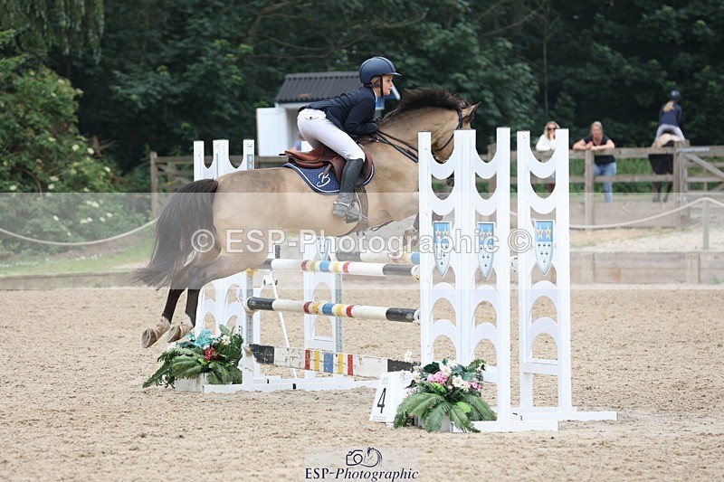 230618-101140-09999 - Cls 19 Pony Intro 1m