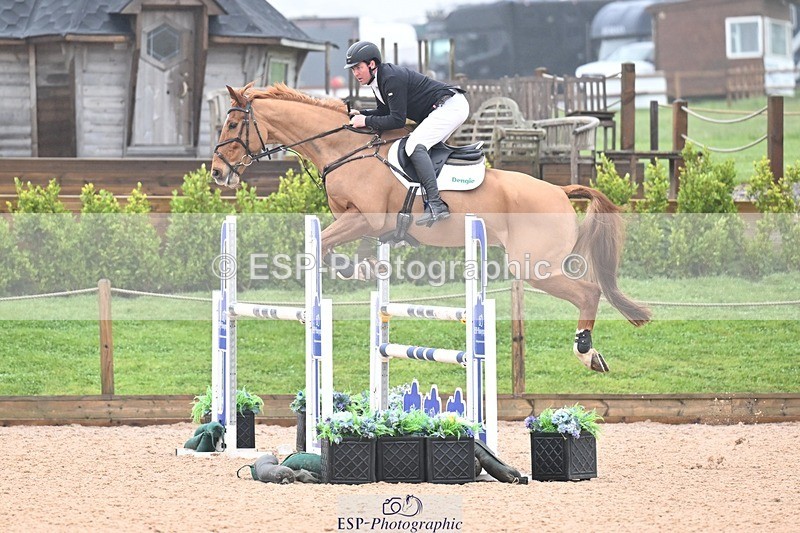 260327-121803-00718 - Cls 3 Foxhunter