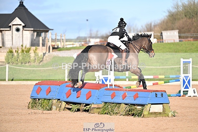 260110-120525-00295 - 90cm