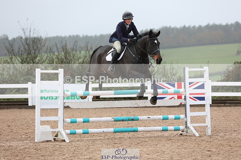 231112A-124024-04125 - Cls 19 Snr 1.05m Open