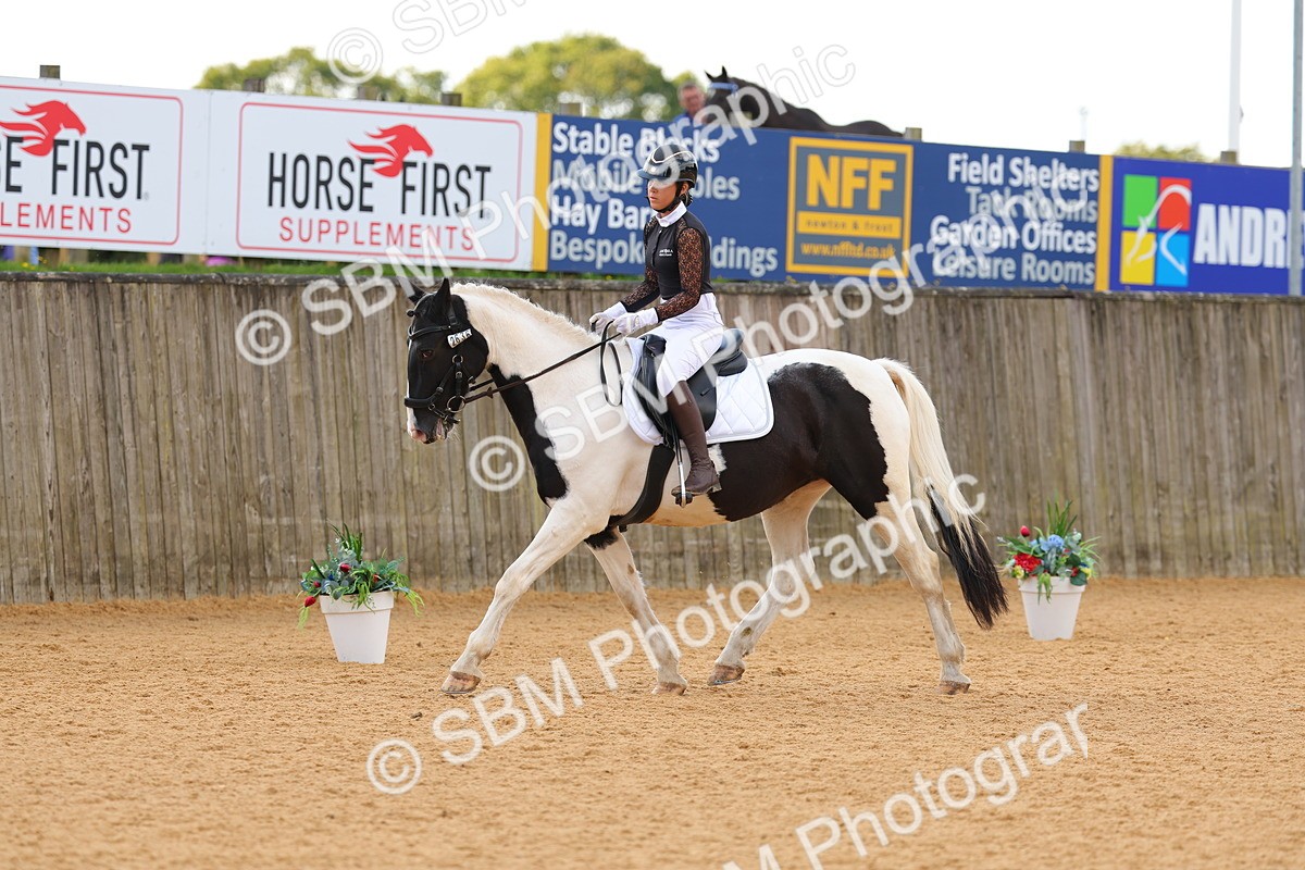 SBM_43876 - D6 - Small Tour Championship - Intro C
