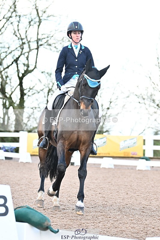 240218A-105808-05758 - 232-Alys.Matravers-VORVASHILL.VERTIGO