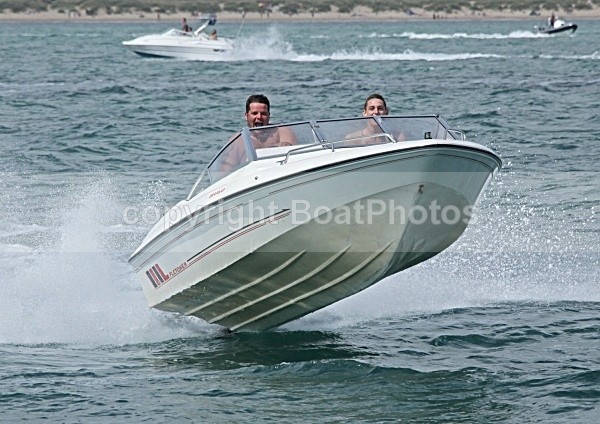 090823 FLETCHER BRAVO IMG_1561 - Motorboats - Open