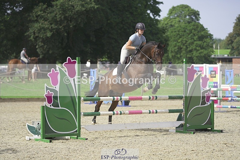 230909-123654-05732 - Cls 17 Snr 1.05m Open