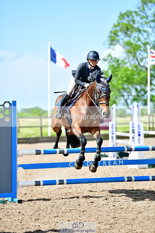 240525A-103938-05269 - Cls 23 Discovery and 1m Open