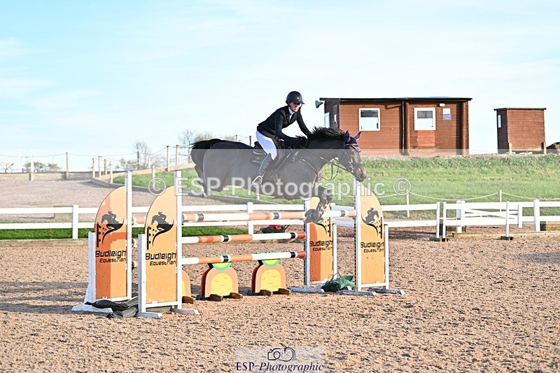 241113A-144045-00895 - Cls 06A&B Nat 1.30m & 1.40m Open