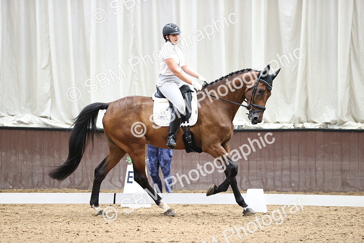SBM_001388 - Novice 4 - 11.15-13.22