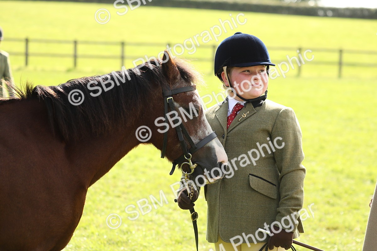 SBM_68604 - S40 - Junior Handler 9-12 Years
