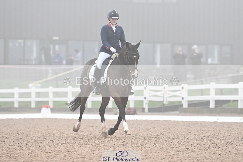 240217A-100417-00706 - 207-Charlotte.Dicker-Time.to.Fly.II