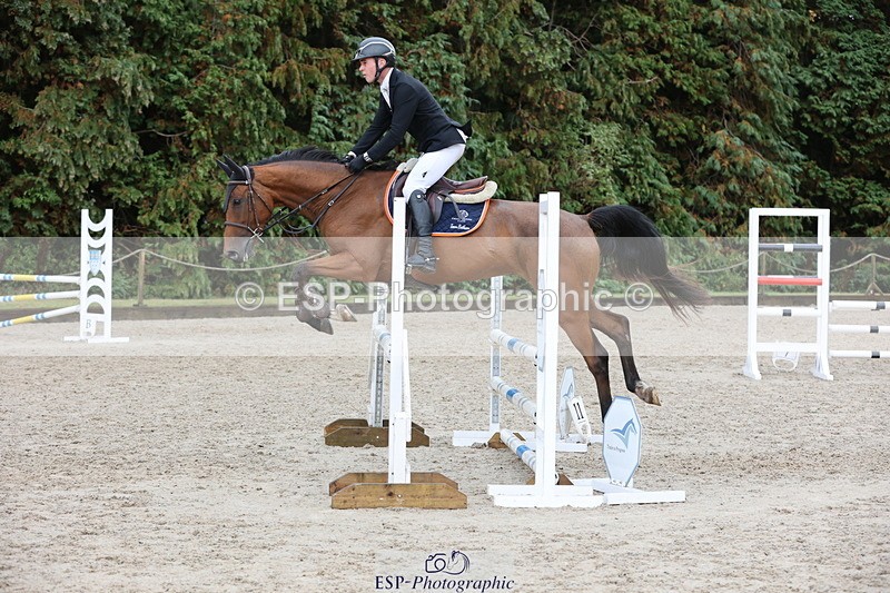 250829A-120041-01528 - Cls 7 British Novice and 90cm