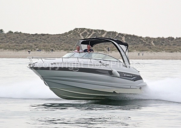 090419 CROWNLINE IMG_4101 - Motorboats - Open