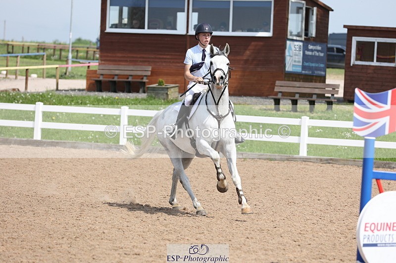 240510A-142258-07616 - Cls 17 1.05m National Am Quali