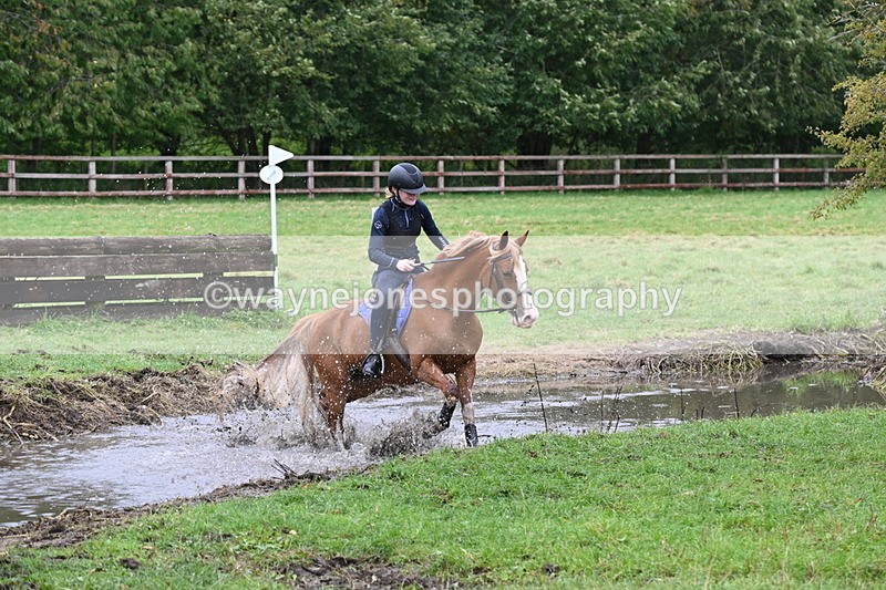 WJ6_5918 - Time at Photographer 12:31 to 12:40