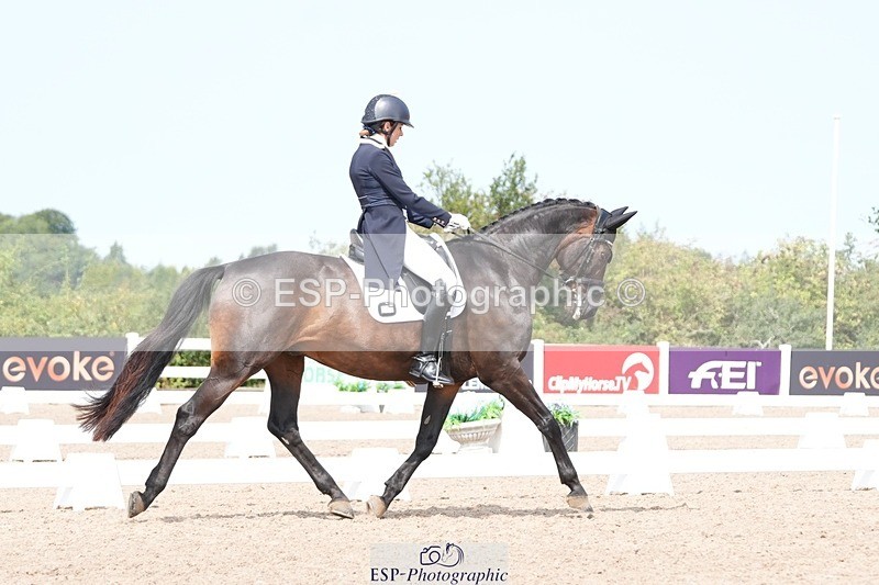 250815-115230-00988 - 011-Tess.WilsonHyatt