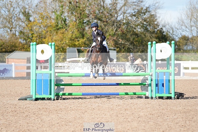 251025-130858-00489 - Cls 9 Pony Winter Discovery and 90cm