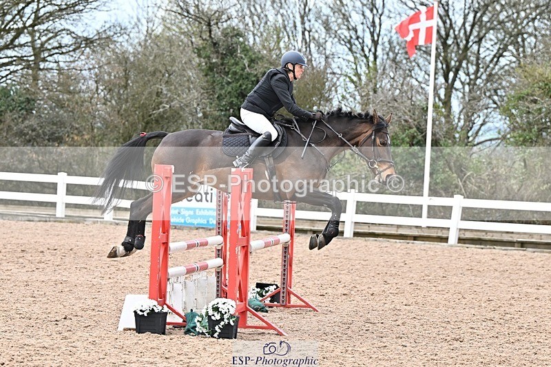 250328-110339-01368 - Cls 8 British Novice and 90cm
