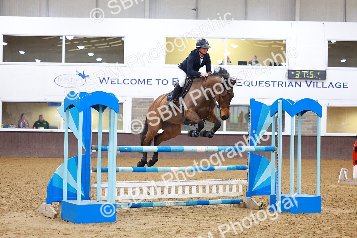 SBM_003800 - Class 4 - Senior Newcomers - 1.10m