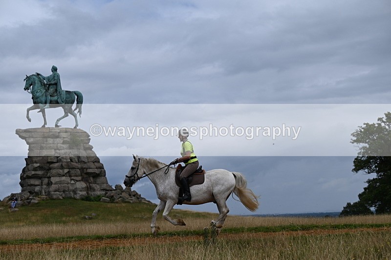DSC_6194 - Time at Statue 12:17 to 12:44