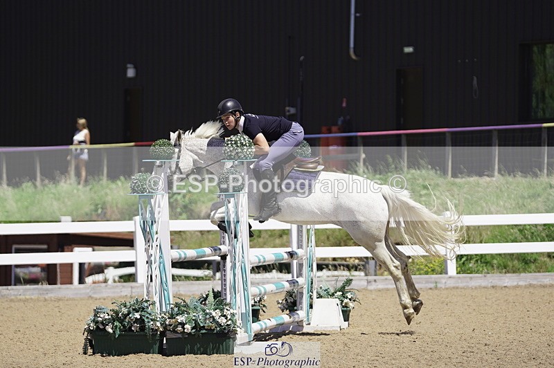 230624A-130218-01473 - Cls 24 Pony Discovery & 90cm Open