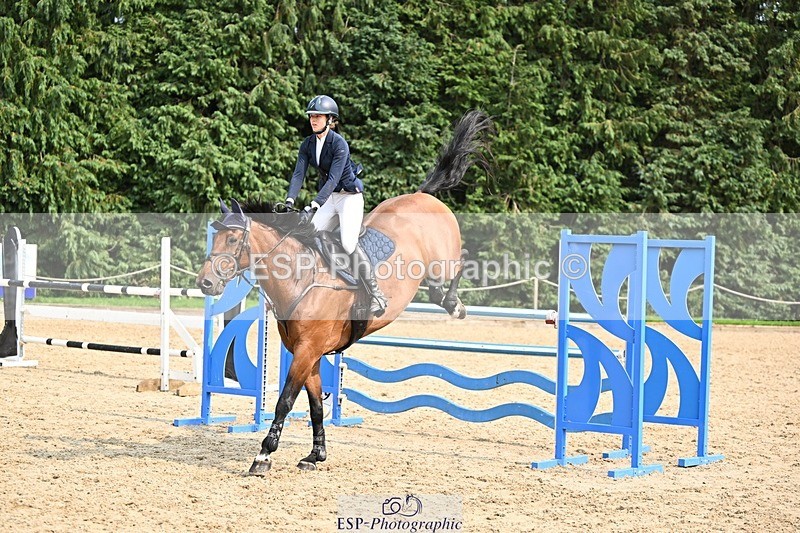 240818-152000-05167 - Cls 12A Snr Foxhunter & 1.20m Open