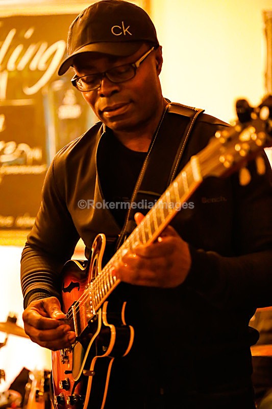 KC_015 - Kim Cypher Band