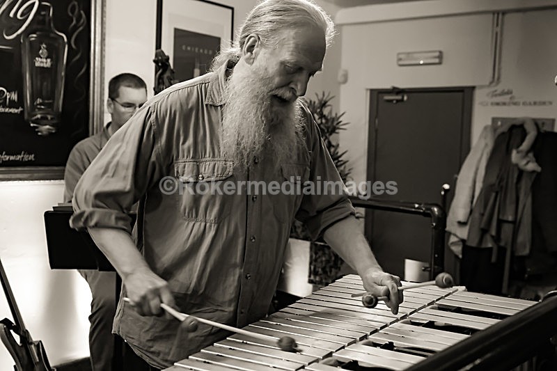  - Roger Beaujolais Italian Trio