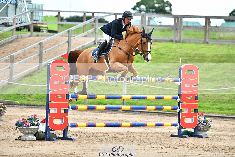 230720A-152325-03842 - Cls 9, 2 Star Big 1.40m Start to break