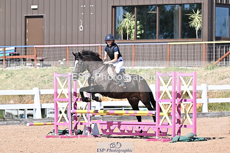 250708A-170517-00186 - 70cm Classes