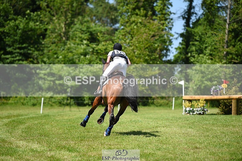 230527-142142-09770 - 325-LONESTAR-Thomas_Hawke-XC