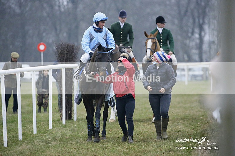 PtP 230122 724 - Cocklebarrow Races - Heythrop Hunt - 23/01/22