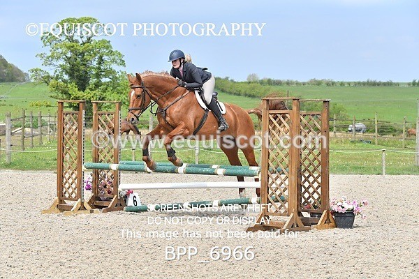 BPP_6966 - CLASS 4 FRI Senior BritiNovice/ 90cm Open