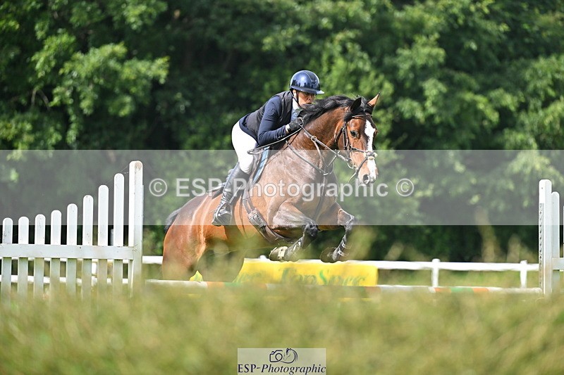 140626A-160325-00054 - Cld 46 Snr 1m 10 Grand Prix