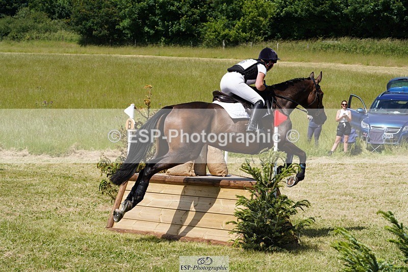 240629X-110858-1475 - 006-Eliza_Peters-REDPARK_SAMMEY