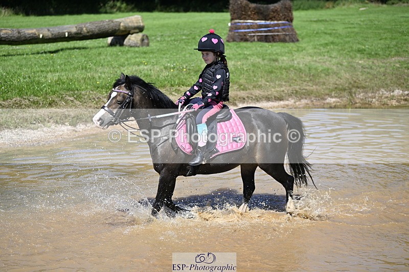 240728B-112124-00943 - Theo's Group XC