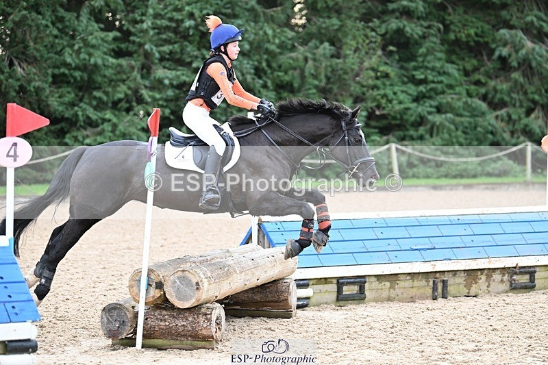 241117-084753-02653 - Cls 1 70-75cm Start to 9.00