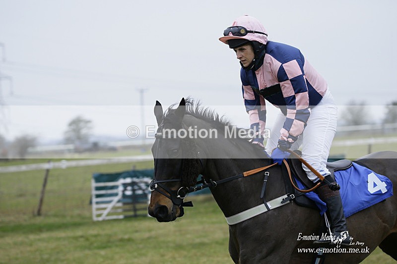 PtP 230122 208 - Cocklebarrow Races - Heythrop Hunt - 23/01/22