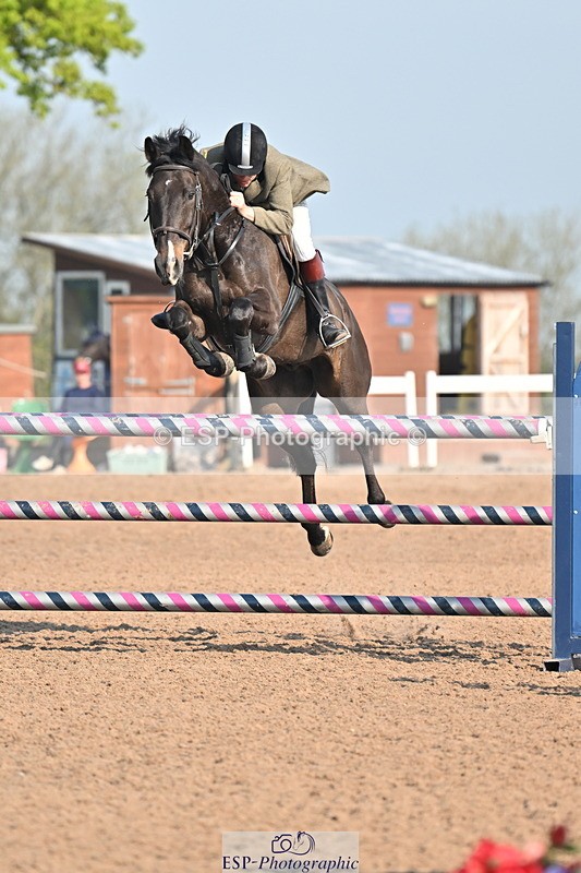 240512A-084536-16484 - Cls 47 Snr 1.20m Open