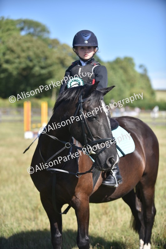 20260906-1018 - Class 7 - Absolute Novice Jumping 35cm