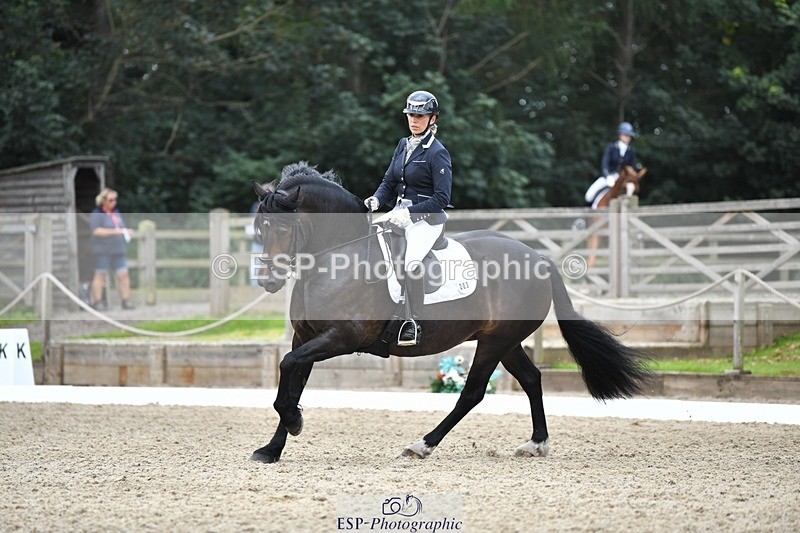 230812-105325-03492 - Cls 6 Novice Silver 10.30 to 11.55 break